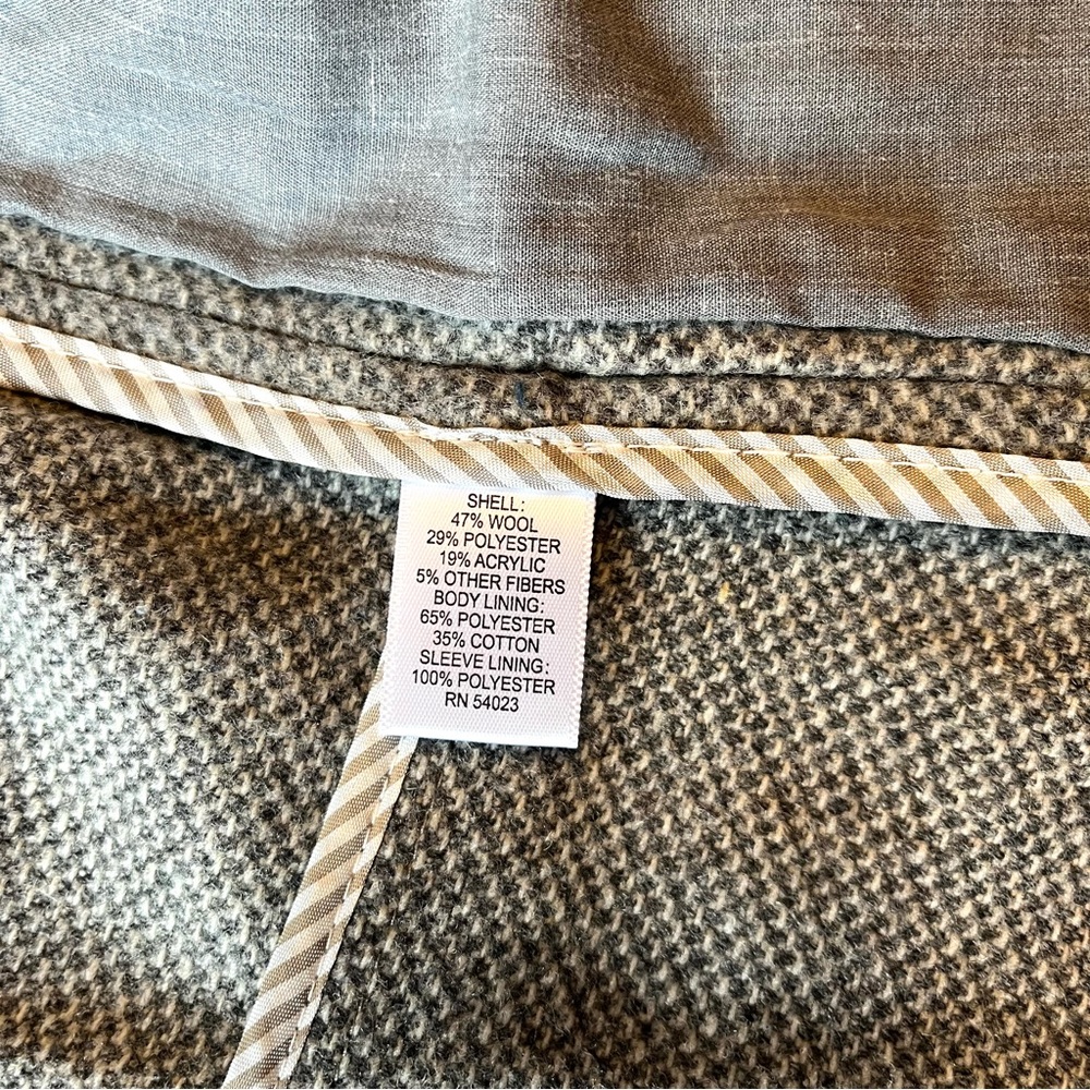 Banana Republic Women’s Wool Blend Blazer Size 14 Jacket Gray Military Style - Picture 8 of 9